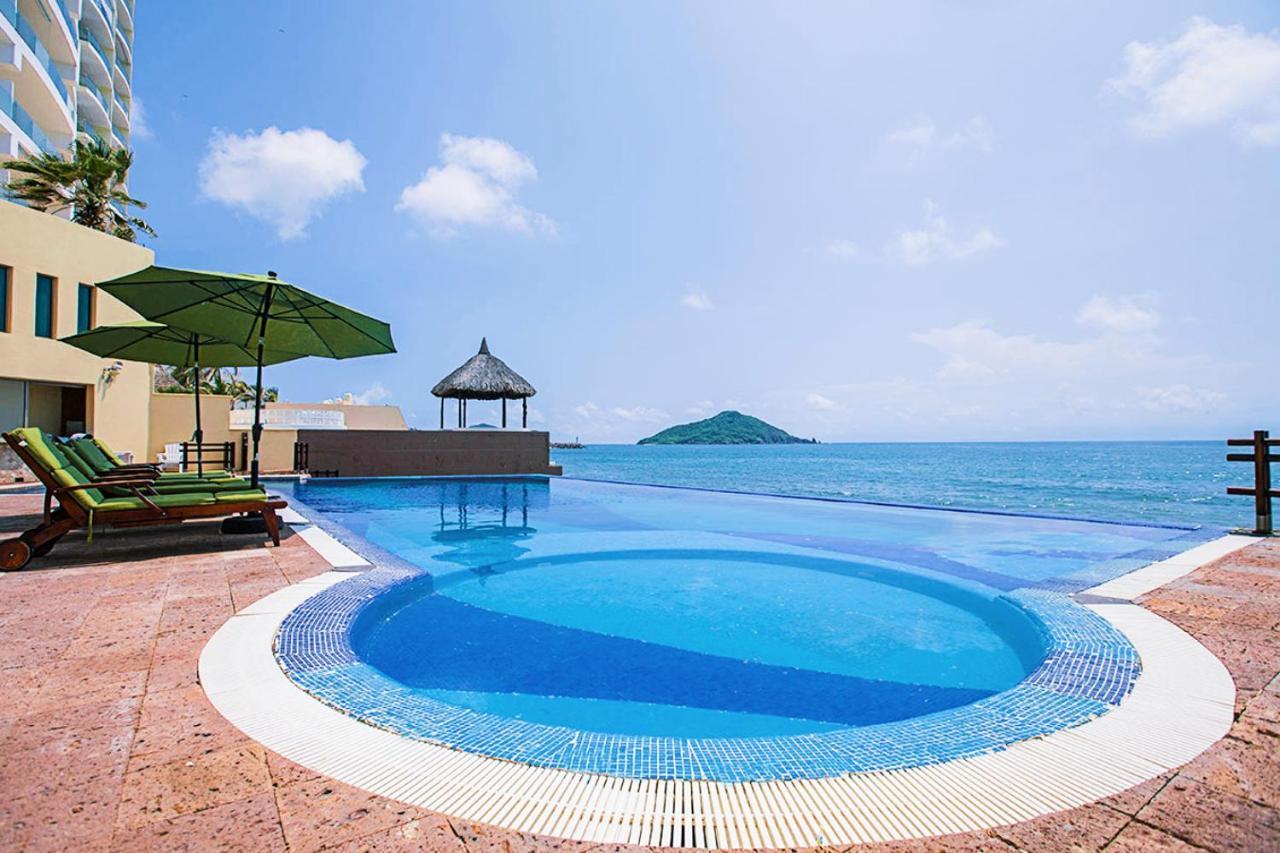 Zafiro Beach Boutique Resort マサトラン エクステリア 写真