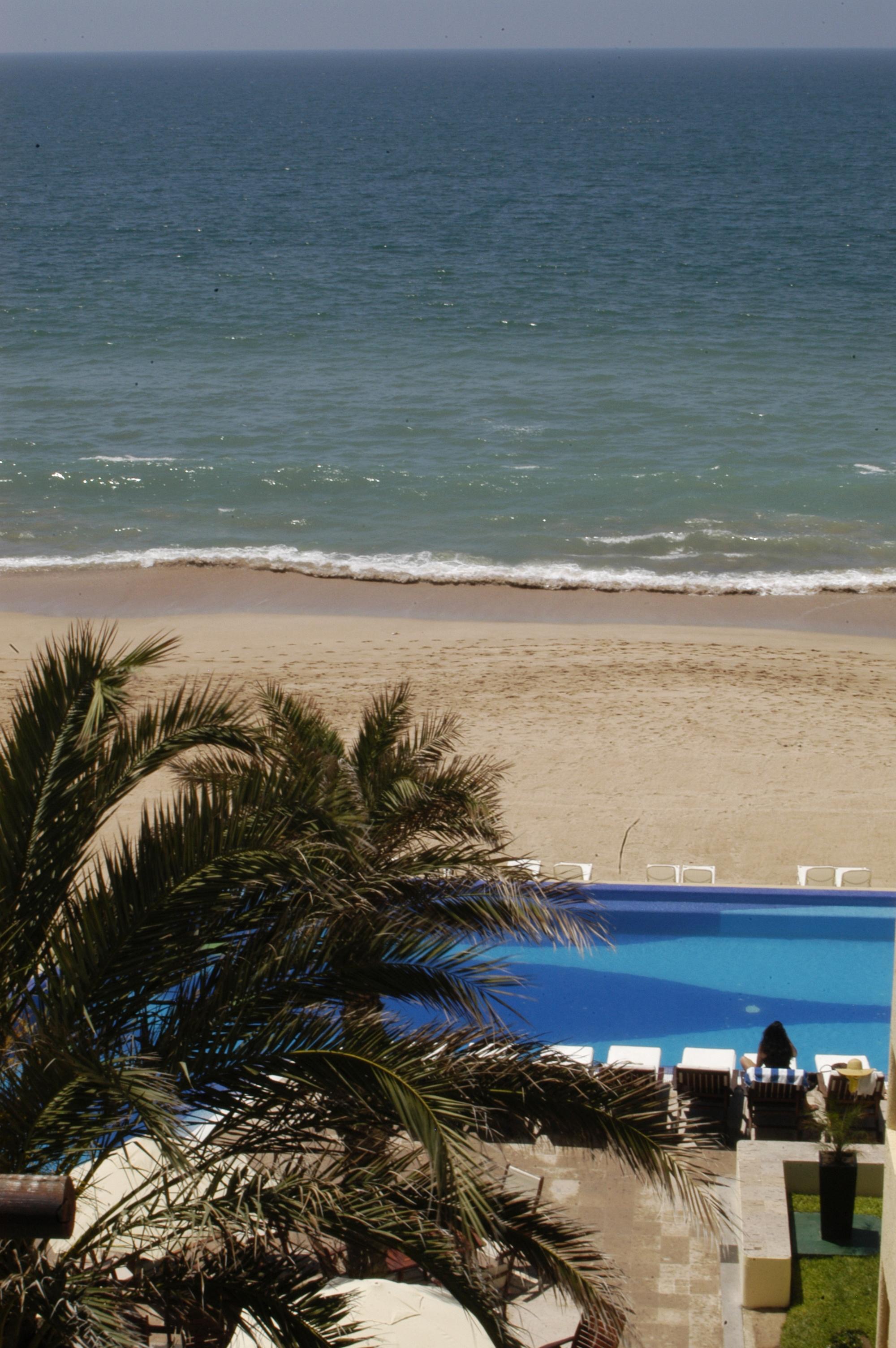 Zafiro Beach Boutique Resort マサトラン エクステリア 写真