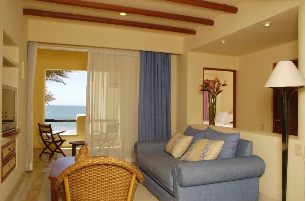 Zafiro Beach Boutique Resort マサトラン エクステリア 写真