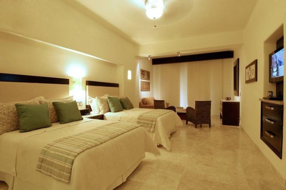 Zafiro Beach Boutique Resort マサトラン エクステリア 写真